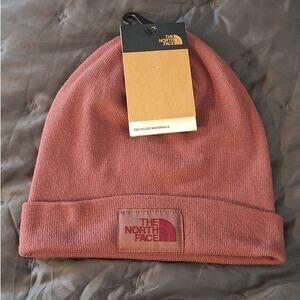 NWT The North Face Beanie UNISEX OSFM Pink Mauve Logo Outdoor Nature Gorpcore